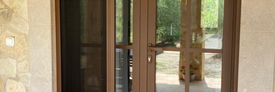 Mosquiteras a medida integradas en un proyecto de arquitectura en Mallorca